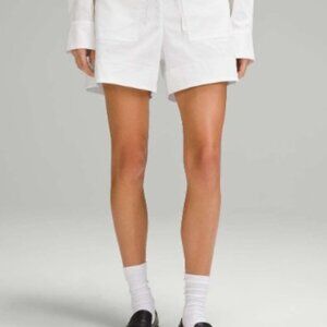 Lululemon Cotton-Blend Poplin High-Rise Short 4"